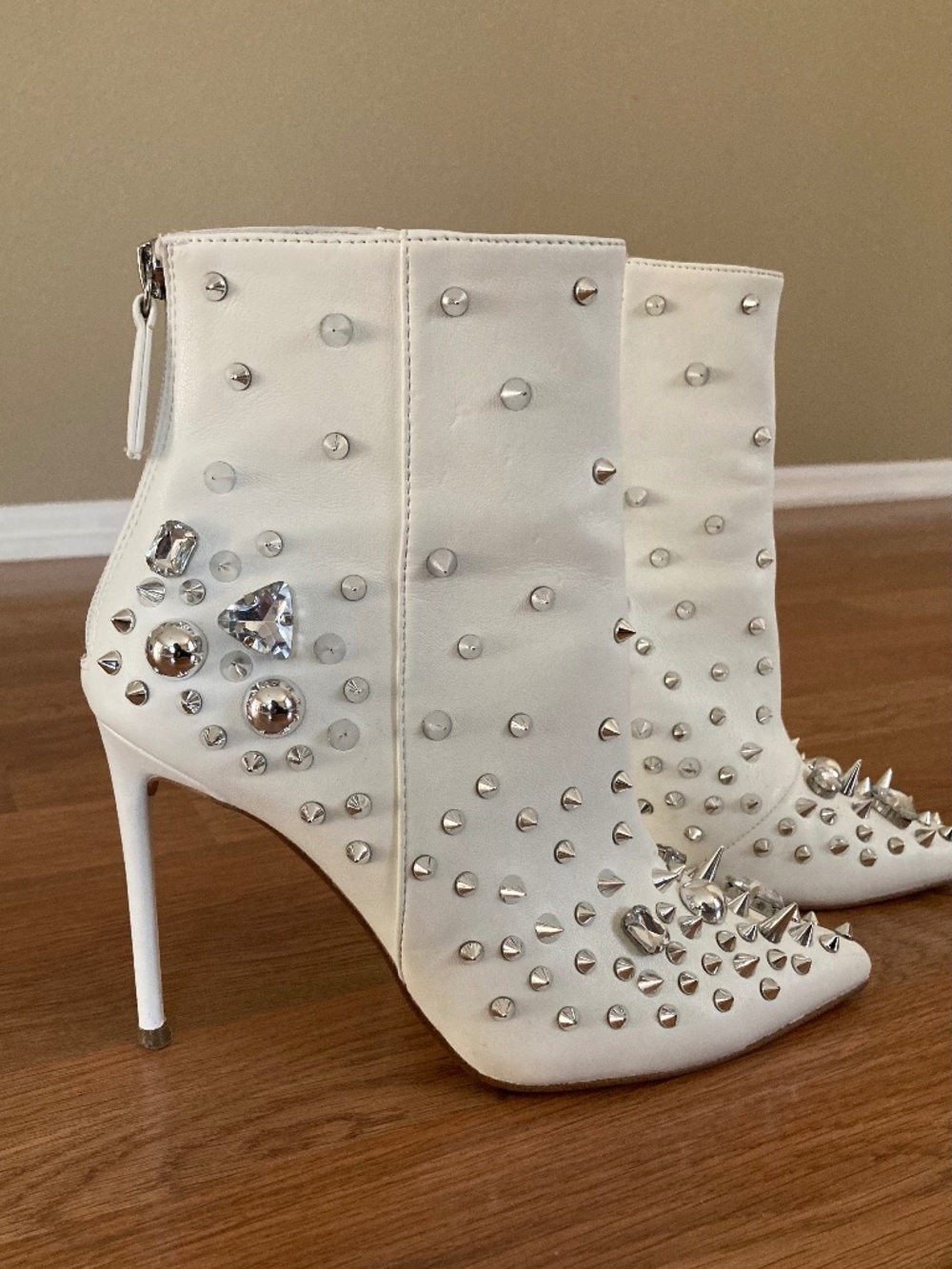 Viceroy Steve Madden boots